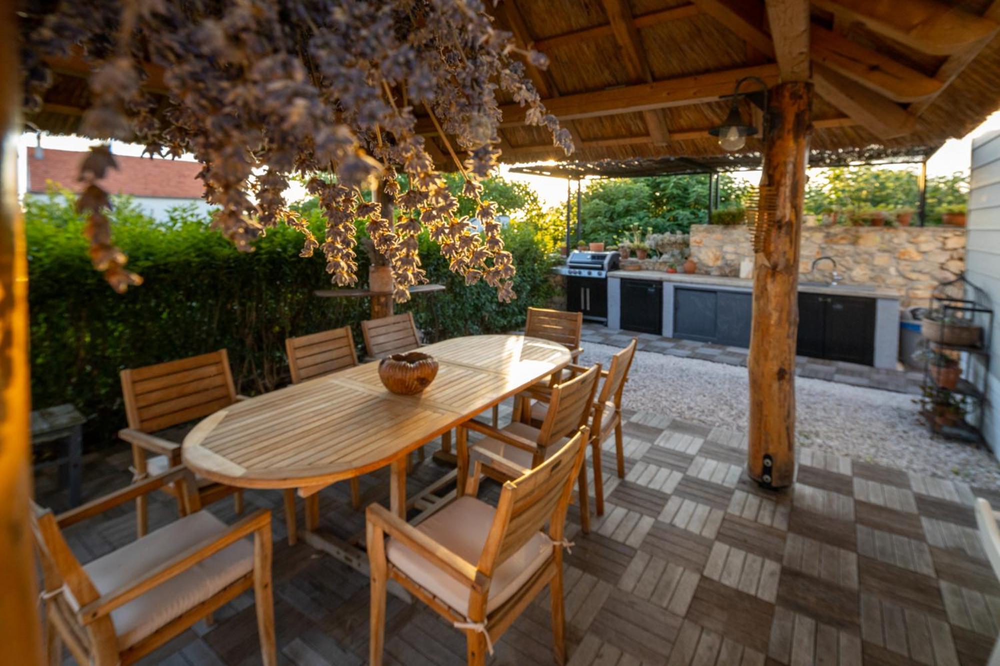 Vila Gallo Galovac  Екстериор снимка